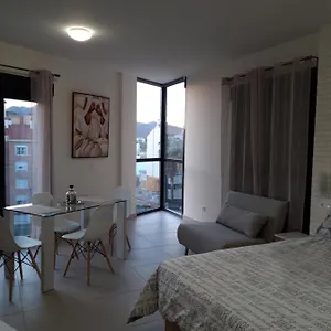 Spacious Studio In Center With Free Parking , Málaga España